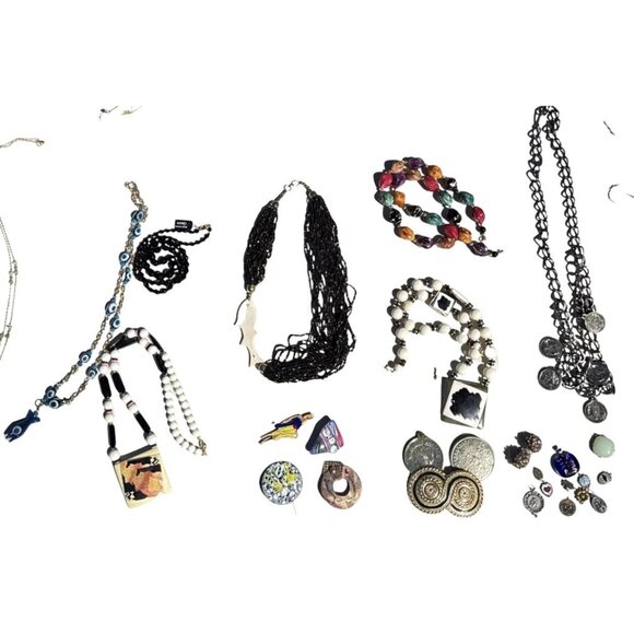 Vintage Jewelry Lot Estate Jewelry - Picture 1 of 8